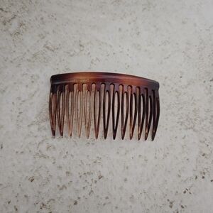 1 Delsol Paris tortoiseshell plastic side hair comb. 